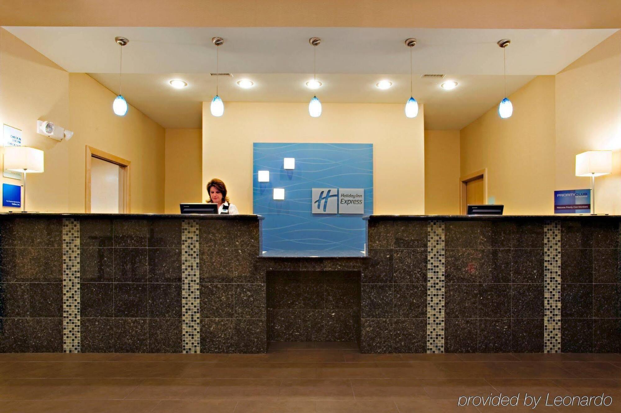 Holiday Inn Express Hotel And Suites Borger By Ihg Екстер'єр фото